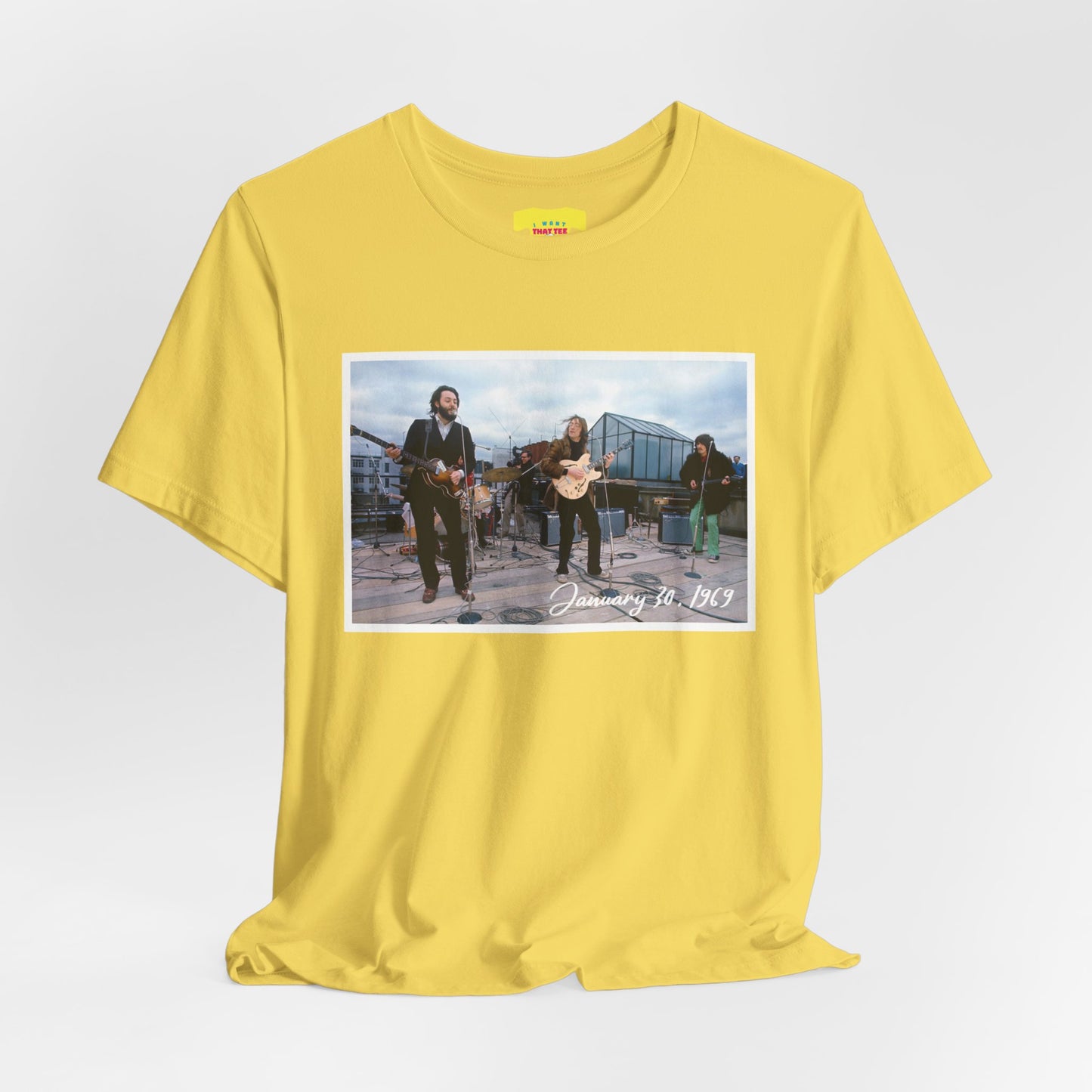 BEATLES ROOFTOP CONCERT (Unisex Softstyle T-Shirt)