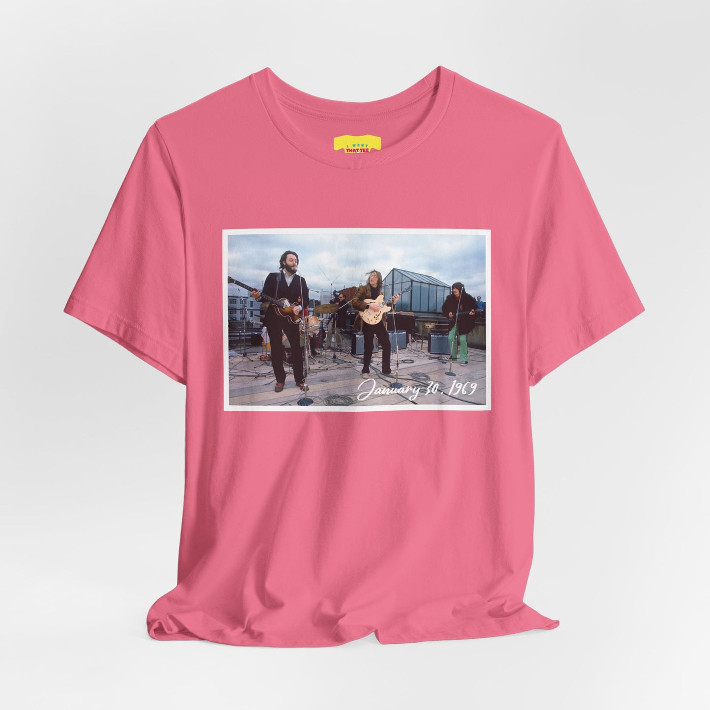 BEATLES ROOFTOP CONCERT (Unisex Softstyle T-Shirt)