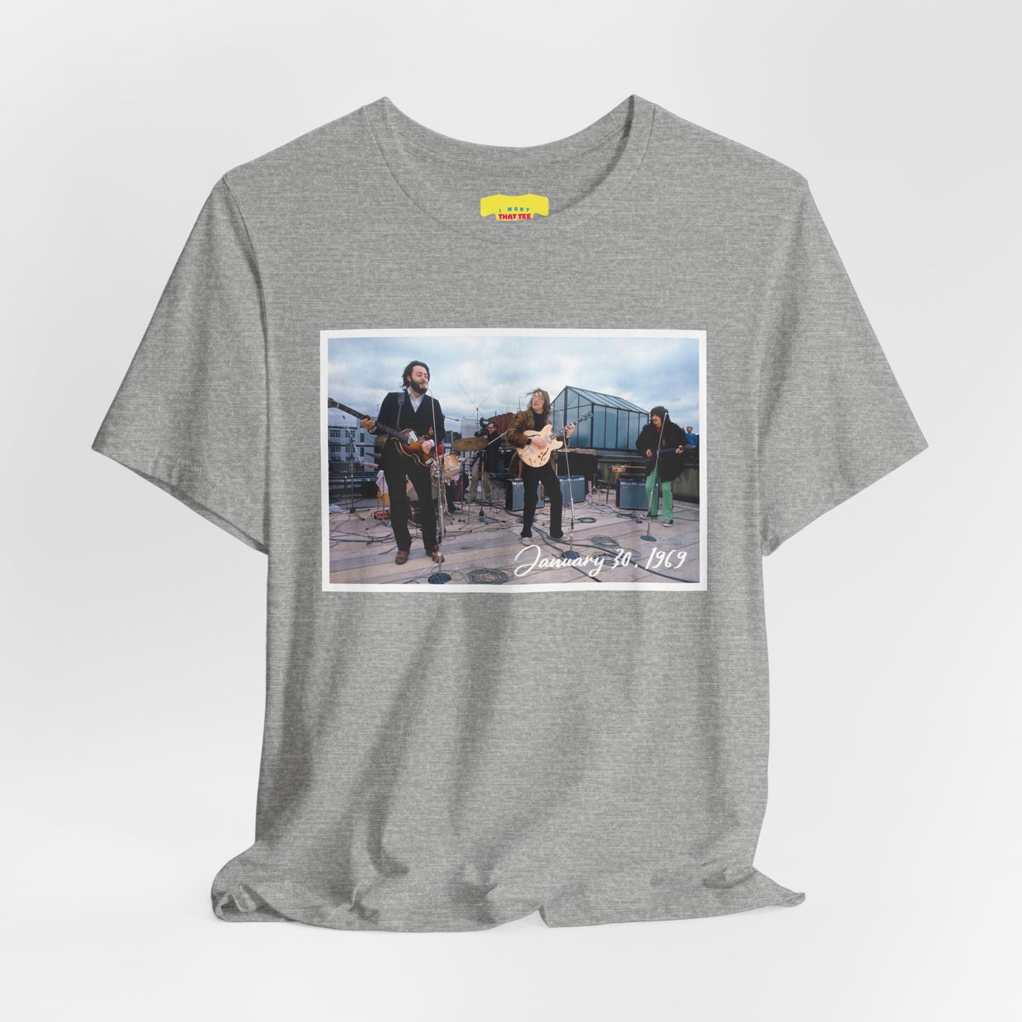 BEATLES ROOFTOP CONCERT (Unisex Softstyle T-Shirt)